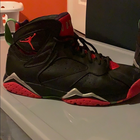 Marvin the Martian 7’s - Picture 4 of 4